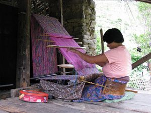 mayan-woman-weaving-vocabulario-en-inglés